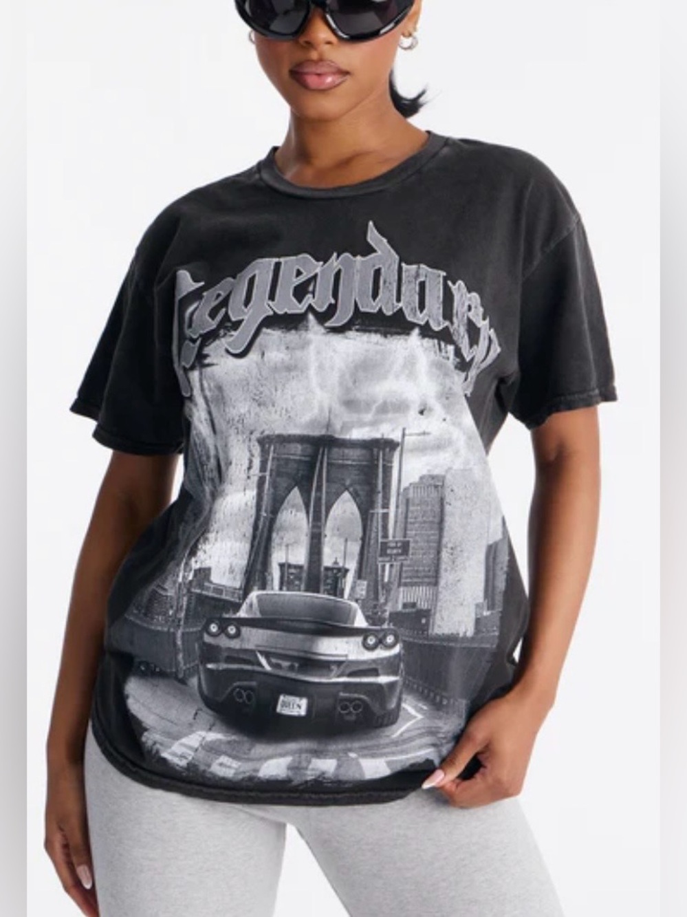 Black Graphic 'Legendary' Car & City Vintage look graphic Tee size 1X